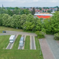 Luftbild der Wohnmobilstellplätze